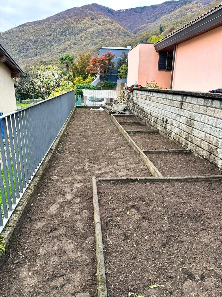 Scavo terreno e cassonatura in legno